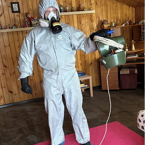 ФОТО Уничтожение тараканов в районе станции метро Нагатинская